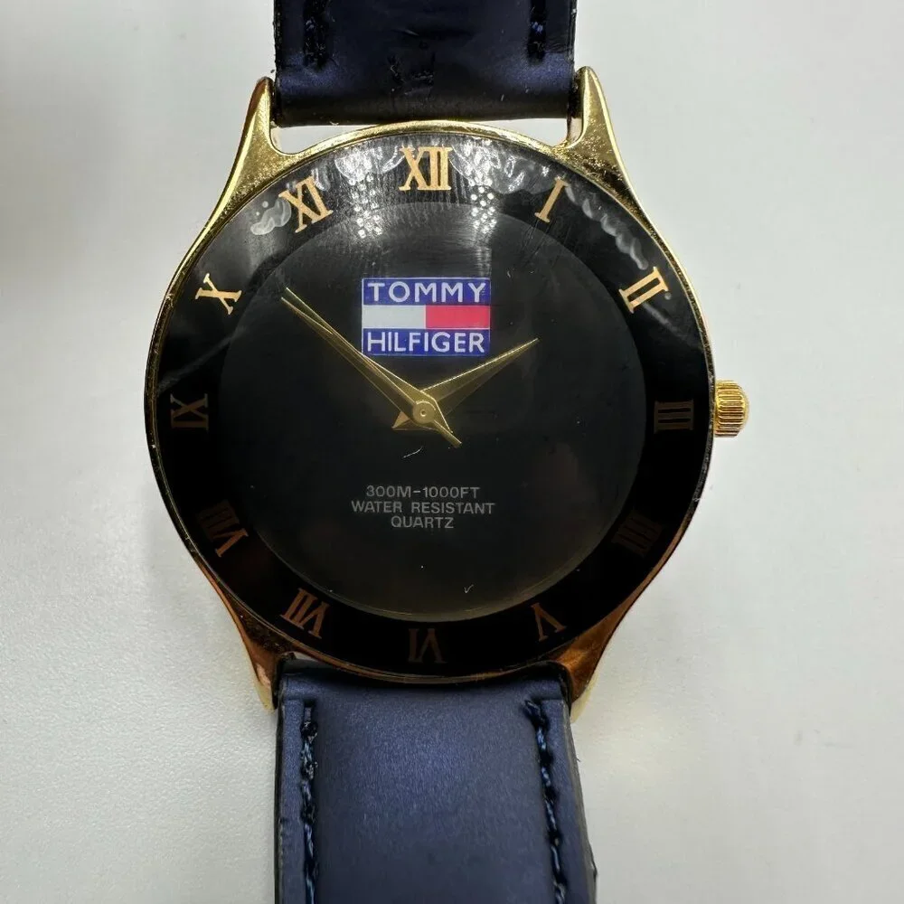 3/$30 Vintage Tommy Hilifiger Watch Men Black Dial Striped Leather Band Y2K 9